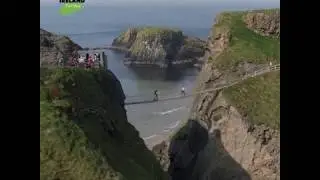 Carrick-a-Rede Rope Bridge - Day Tour to The Giant&rsquo;s Causeway & Glen&rsquo;s of Antrim by Rail from Dublin