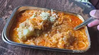 Rush for Eating Upvas Misal in Pune | Indian Street Food