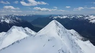 Big Snowkiteday in the alps at the border Switzerland/Italy Pizzo Stella ( snowkite extreme )
