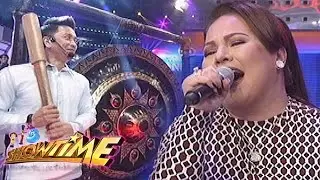 It's Showtime: Jhong gonged Karla's performance