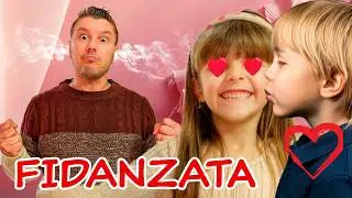 AURORA SI E' FIDANZATA PER LA PRIMA VOLTA E SUO PADRE È GELOSO #videodifamiglia 