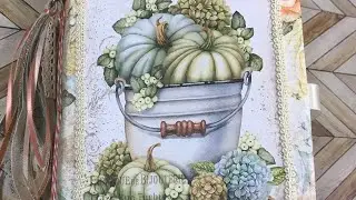 Autumn 2022 Junk Journal Flip Through