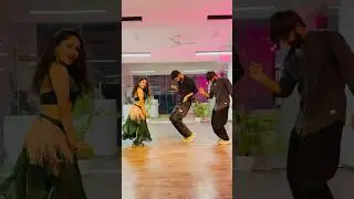 Viral sensation 🔥🔥#viralvayyari #telugusongs #folksong @naach_dance_studio
