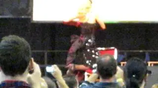 Burlesque Dancer Dortmund Tattoo convention 2011 part 1