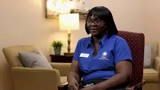 Meet Resident Assistant Doris | Oaks Senior Living