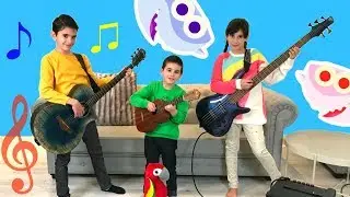 Baby Shark with Instruments | Ingrid Surprise Band | Simple Songs for children