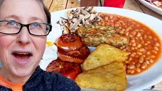 Поход по кафе и появление IZZY в видеоблоге!