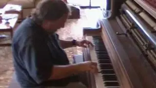 Amazing Piano Blues from a Master