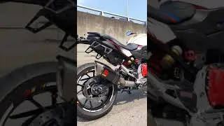 BMW F900XR AKRAPOVIC Exhaust Sound