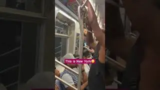 Guy travelling with Snake in Metro😓😯 #nyc #usa #insane #snake #subway #newyork