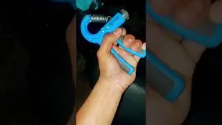Handgripper exercise this gadget help to build veins better than other gadgets #fitness #fitgym #gym