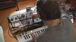 RYK Vector Wave - Poly session together with Eowave Quadrantid Swarm - from harmonic to heavy drifty