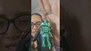 I Found the CUTEST Creepy Keychain for Halloween! (3D Flexi Skeleton Keychain)#halloween #keychain