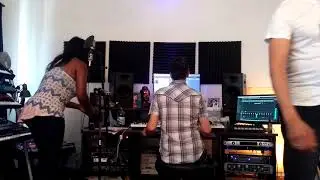 Fun in  the Studio with Al Shaw  DJ Puzzle  & Artist  Diasfunk