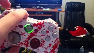 Custom XBOX 360 Controller (Blood Splatter)