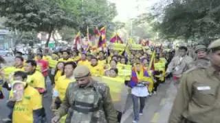 Tibetans protest against visiting Chinese PM
