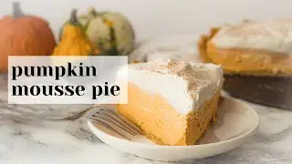 No-Bake Pumpkin Mousse Pie with Maple Cookie Crust