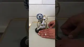 This is how a mechanical watch works #shortvideo  #automaticwatch #automatic-watches