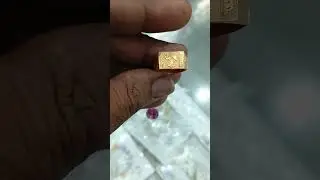 Fancy light weight gold box ring