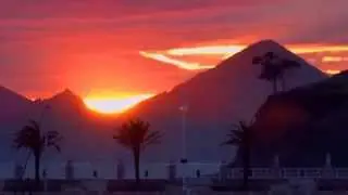 1-AMANECER CASTRE&Ntilde;O CON TEMPORAL .CASTRO URDIALES.