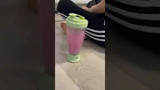 Joining the MuscleShakeMax!🏋️&zwj;♀️💪 #easpiree #protein #gym #shakeitup #fitnesstech #usa