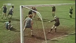 [Doku] ZDF-History - Die sieben Geheimnisse des deutschen Fu&szlig;balls [HD]
