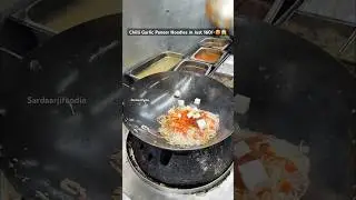 Chilli garlic Paneer Noodles in Just 160/-😱 #food #indiancuisine #foodforfoodies #indianfood #food
