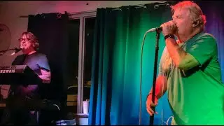 Mike Veal Band - Giving It Up For Your Love (Jerry Lynn Williams)