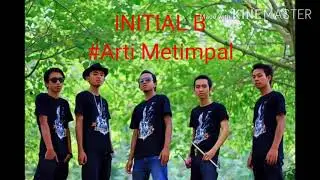 INITIAL B  #Arti metimpal