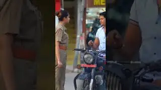 #trending Proposing to lady police prank || by Sumit Cool Dubey || Prayagraj @PrankSumitCoolDubey