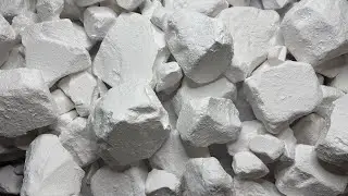 Soft rounded chalk chunks & Jumbos crush ASMR 🤍 Oddlysatisfying Sleepaid Relaxation #asmr #gymchalk 