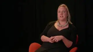 Antonia Wade invites Bonnie Pelosi to interview with HotTopics.ht