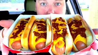 CHILLI CHEESE DOGS FROM THE TRAP HOUSE