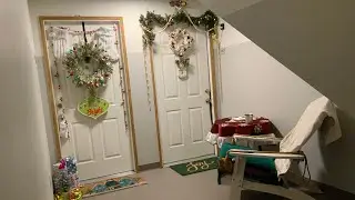 Christmas Door Decor: Featuring Pottery Barn Rustic Leaf String Lights!