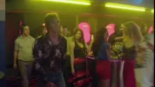 'Everybody Wants Some' -- Walking In, Clip