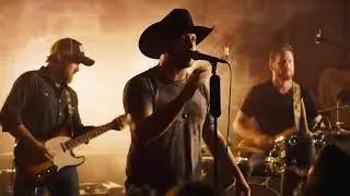 Country Rock Mix &ndash; Southern Fire & Whiskey Wind Inspired by Blackberry Smoke