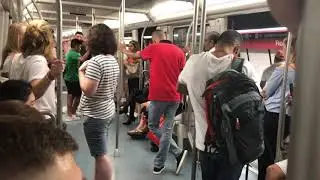 Espanya to Universitat | TMB Barcelona Metro L1 Train Ride!