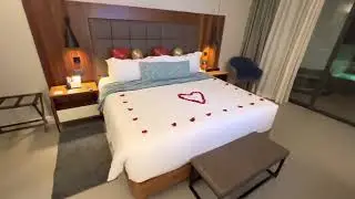 A ROOM TOUR ELEGANCE CLUB SWIM UP SUITE (OUTDOOR JACUZZI)