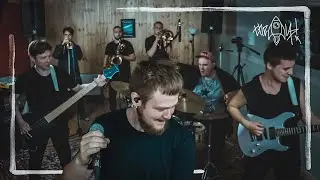The UP! - Мало (Music Live Video)
