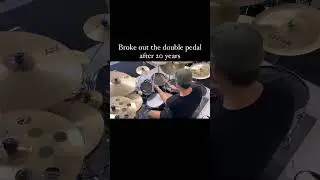 Felt like busting out the db pedal. I haven&rsquo;t played double bass for years.