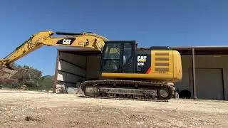 2016 CATERPILLAR 323FL For Sale