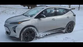 Bolt EUV 23' -- How Bad is Driving an EV on Snowy Country Roads?