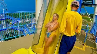 Adrenaline-Fueled Trapdoor Water Slide at Wet'n Wild S&atilde;o Paulo, Brazil