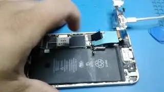 Iphone 6 PLUS  mostra  carregando mas n&atilde;o carrega