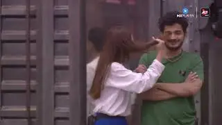 Lockup show live stream clip munawar and sarah  #tiktok #adultcomedy #lockupshow #munawarfaruqui
