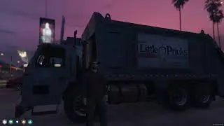 Trash Collector! Getting started! GTA5 RP [17th Street]
