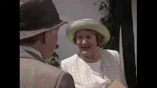 Keeping Up Appearances -  Country Retreat - S04 E02 Part 05