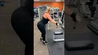 #CapCut Back Workout 🦋 #bodybulding #bodypositive #thickfit #weightloss #weightlifting