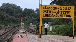 Londa Jn | Train No:16533 JU SBC Exp Entering To Londa Station In Karnataka | Uttara Kannada