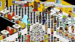 Habbo McDonalds has a baconalia? [Bacon hair girls]